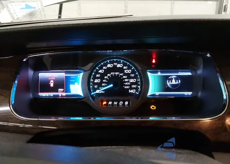 2013 Ford Taurus Limited z USA, uszkodzony, nr VIN 1FAHP2F89DG134158